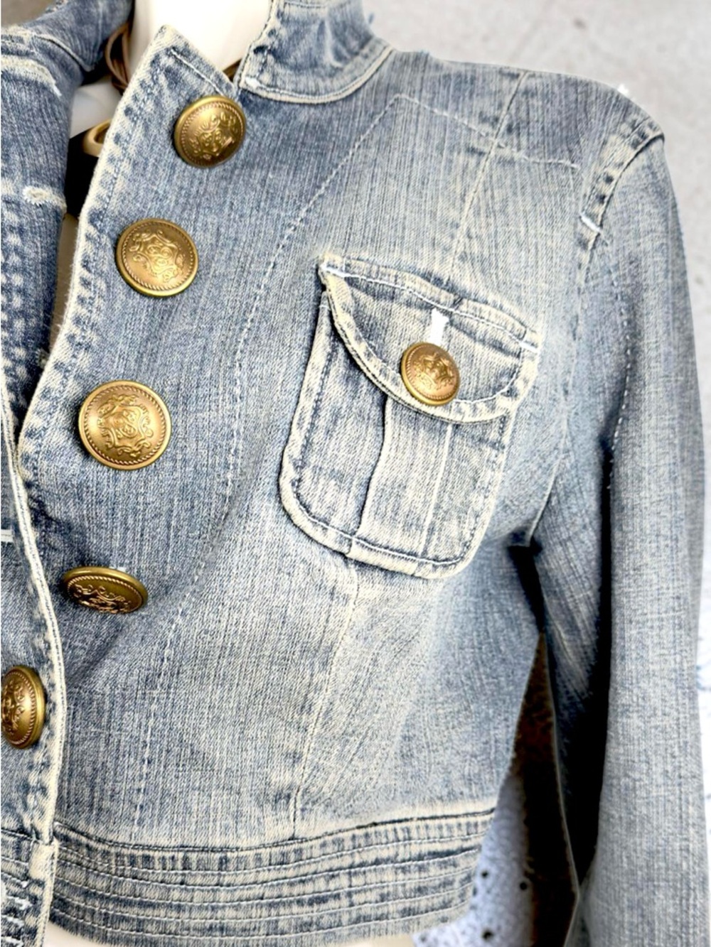 Chelsea & Theodore Cropped Military Style Denim Jacket Size M - Picture 5 of 12